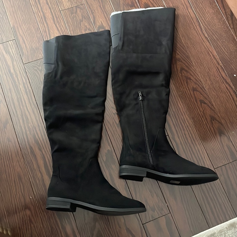 Sung by Alfred Sung Black Suede Knee High Boots